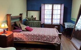 Casa Ramirez - Guest House En El Segundo Piso